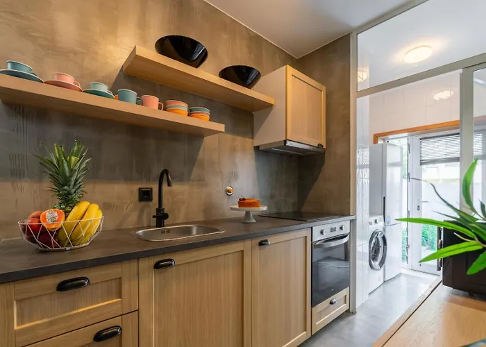 アパート Hostwise - Modern Flat W/ Terrace | Near The