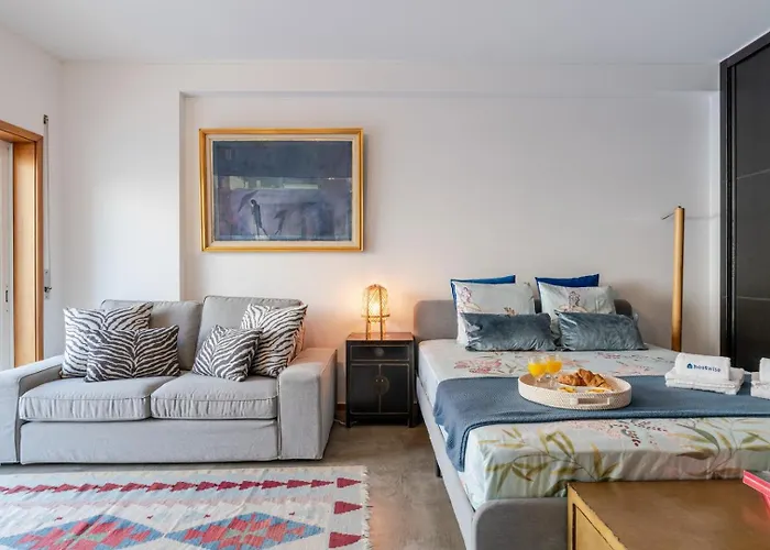 Hostwise - Modern Flat W/ Terrace | Near The *