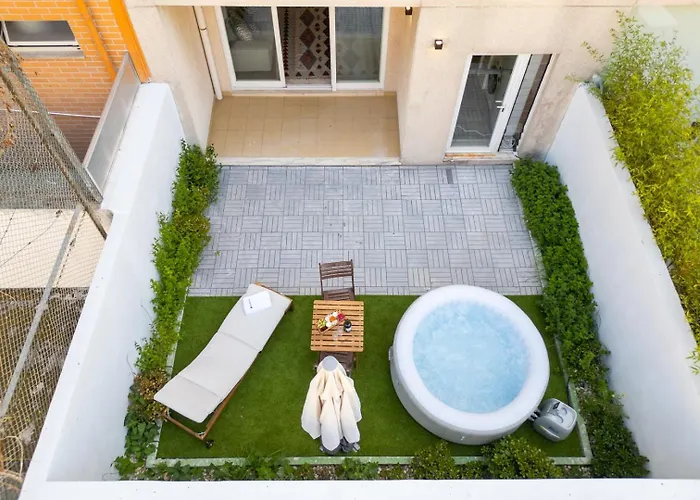 アパート Hostwise - Modern Flat W/ Terrace | Near The マトジニョシュ