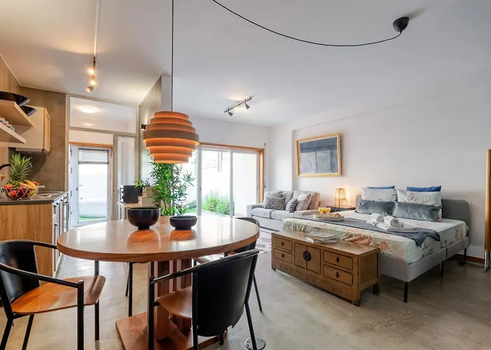 Hostwise - Modern Flat W/ Terrace | Near The * Matosinhos (Porto)